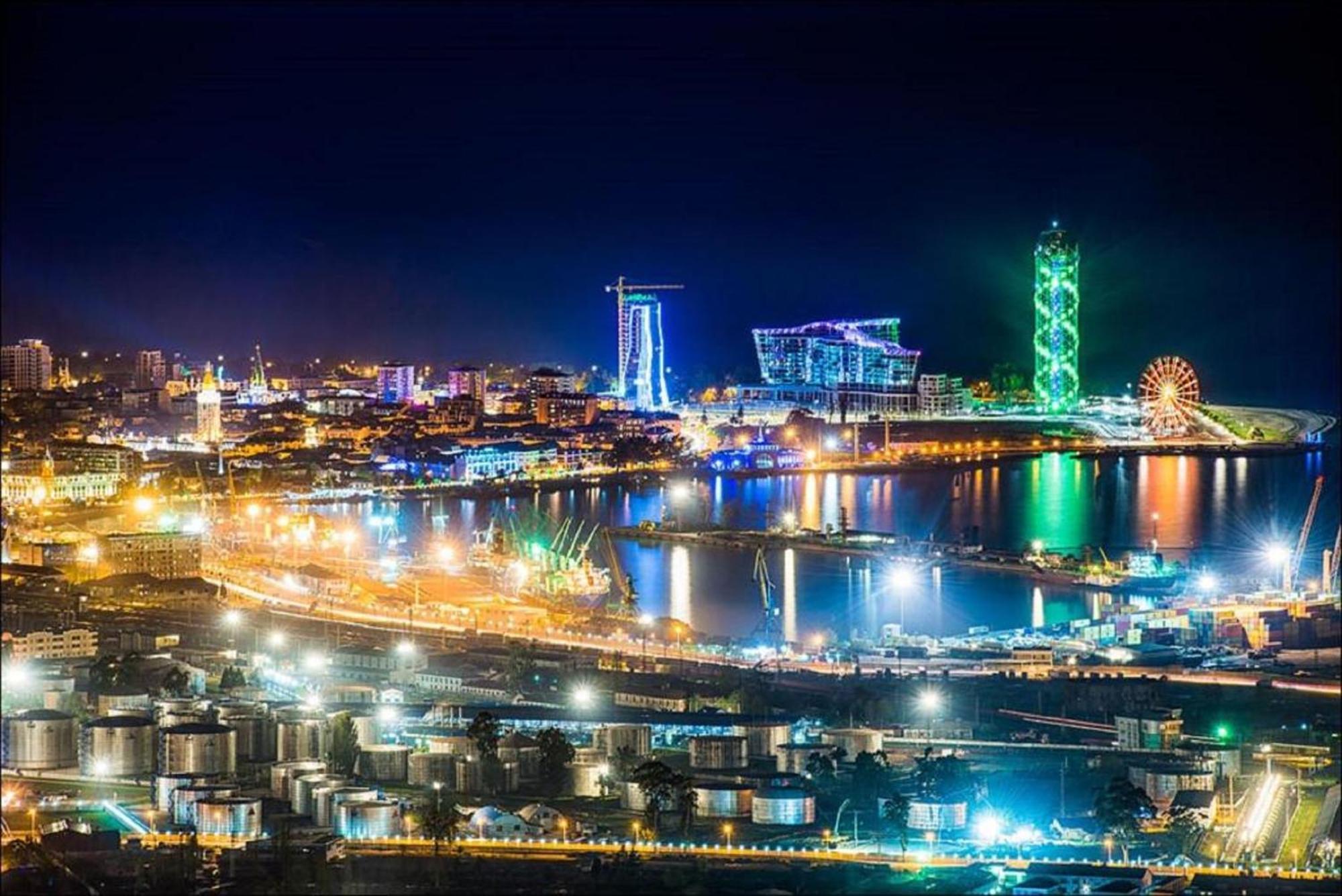 Apart Hotel Black Sea Towers Batumi Zewnętrze zdjęcie