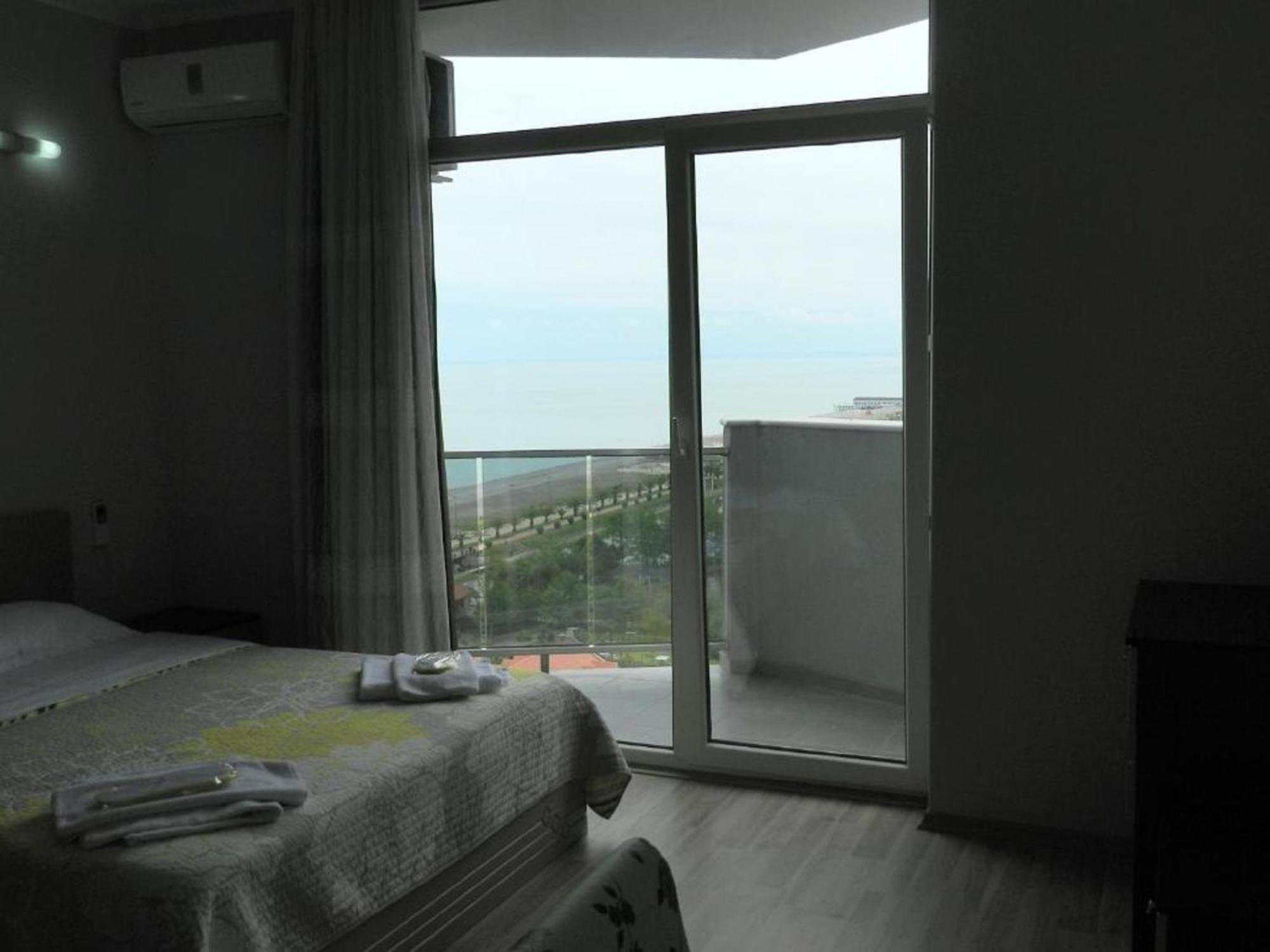 Apart Hotel Black Sea Towers Batumi Zewnętrze zdjęcie