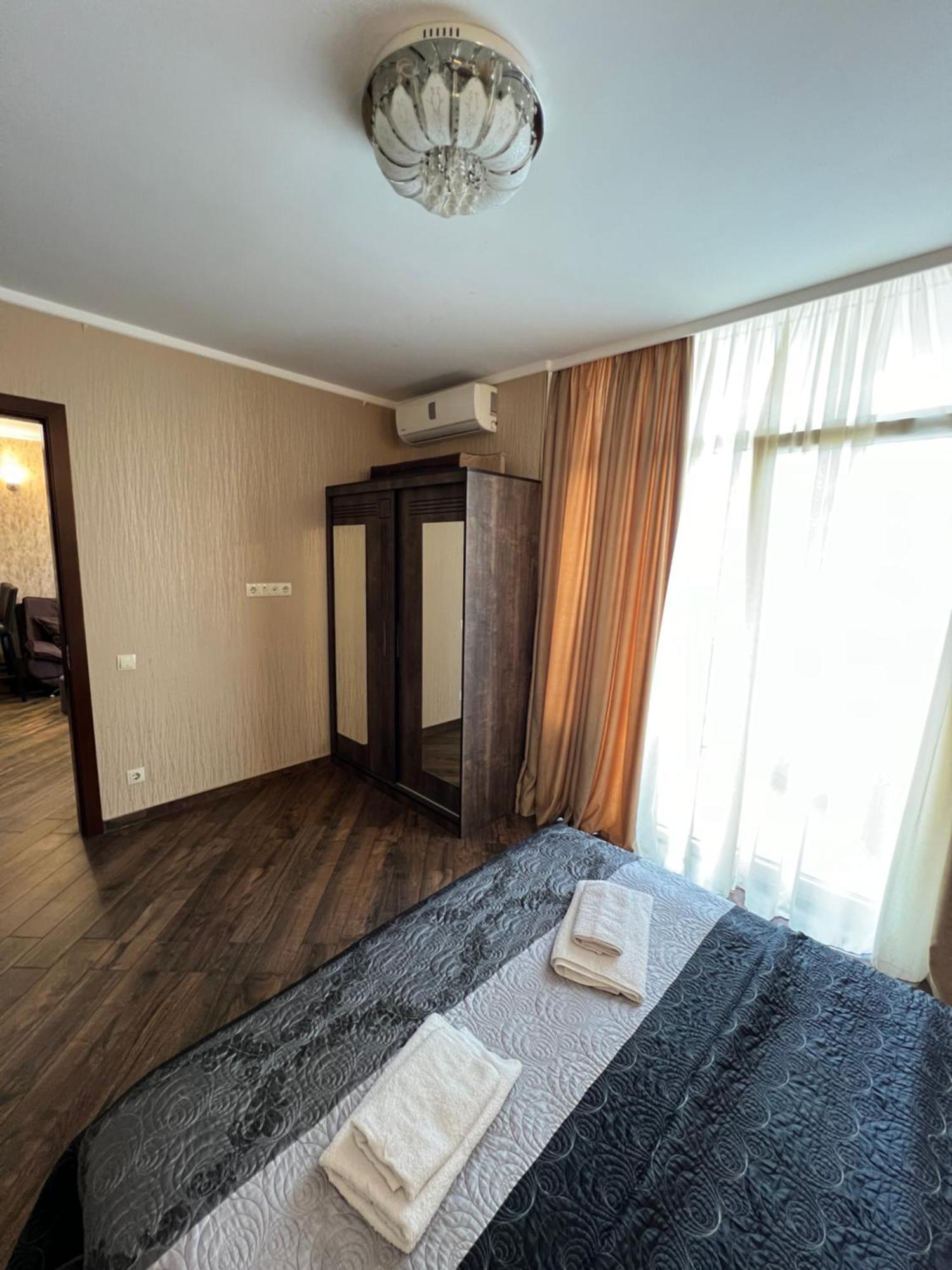 Apart Hotel Black Sea Towers Batumi Zewnętrze zdjęcie